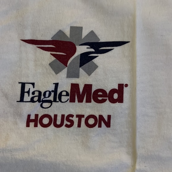 🌻EagleMed 37 Houston Tee🌻 - Picture 2 of 5